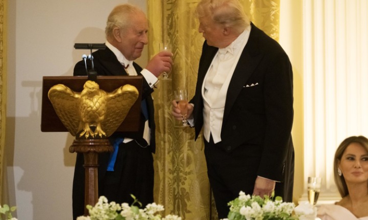 Без нас щяхте да говорите френски: Чарлз заяде Тръмп на визитата си